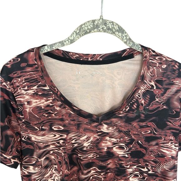 Under Armour Brown and Black Graphic Short Sleeve Tee - Picture 2 of 5